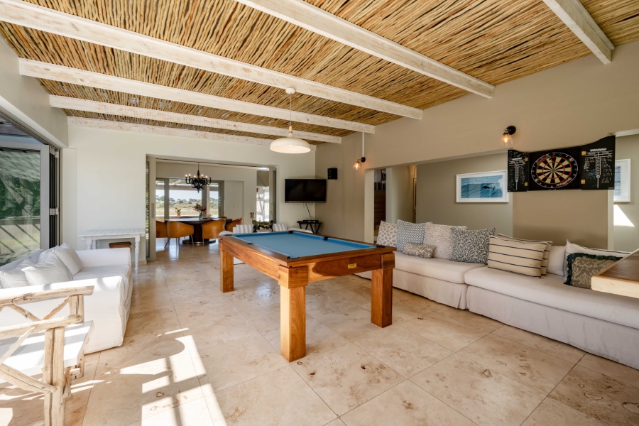 5 Bedroom Property for Sale in Keurbooms River Western Cape